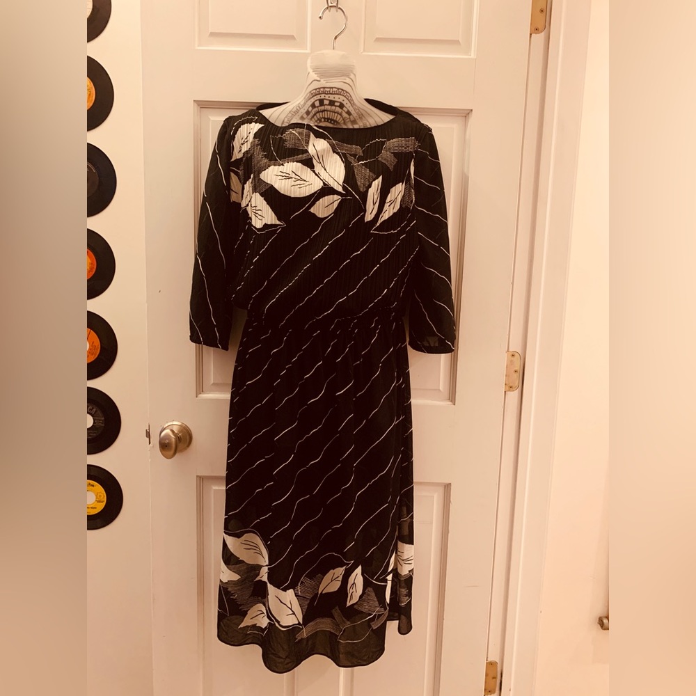 vintage floral monochromatic secretary dress